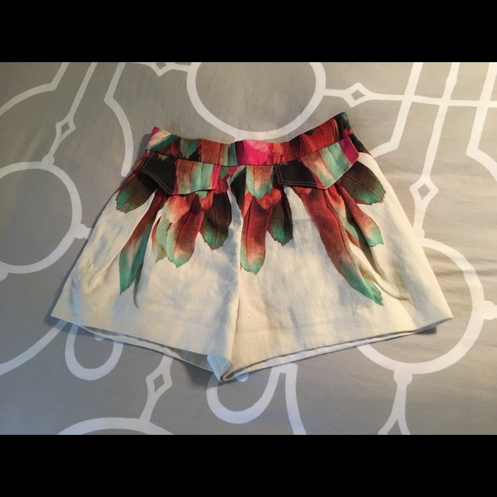 Long Champ Linen Shorts